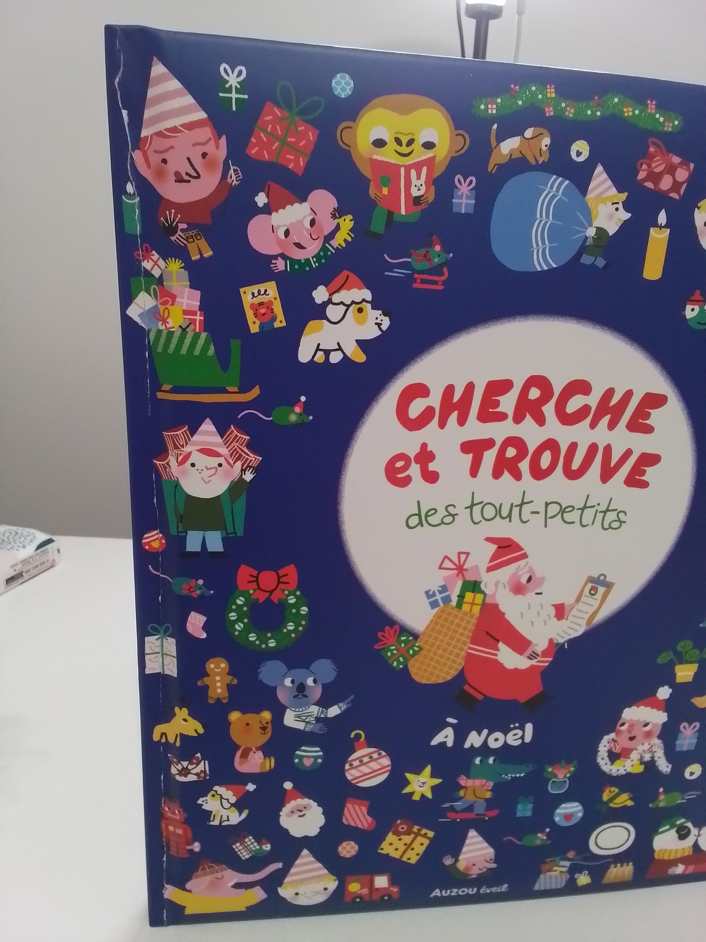 Petits Bobos - Cherche et Trouve des Tout Petits - A Noël